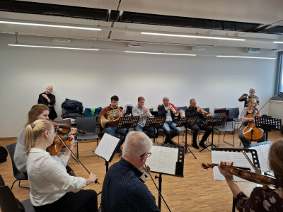 SmART Orchestra