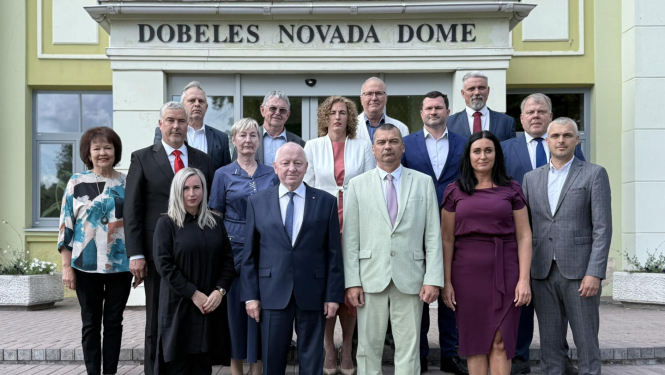 Domes sēde