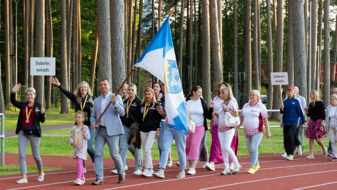 sporta spēles