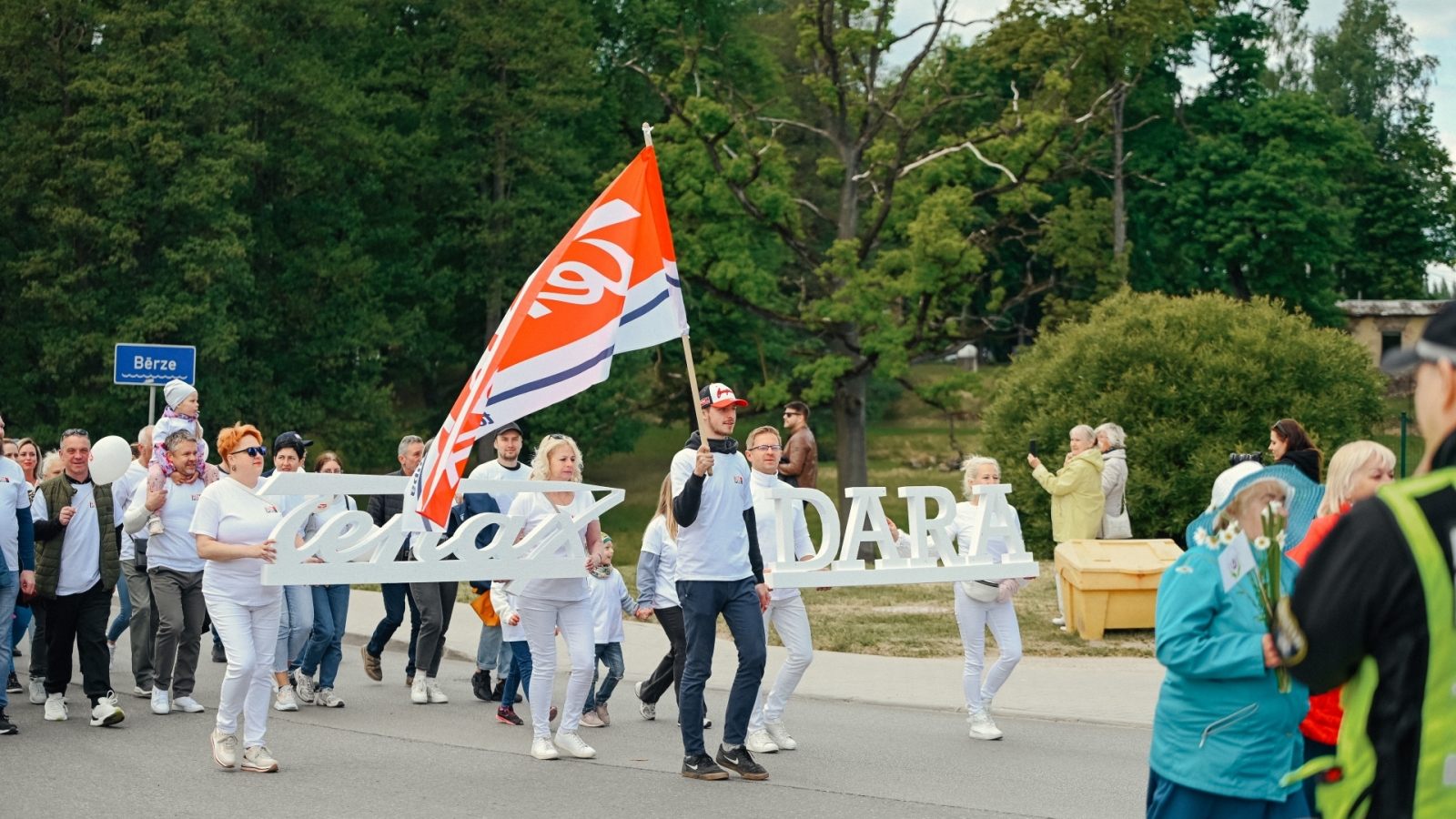 Dobeles svētku gājiens "Darām kopā" 