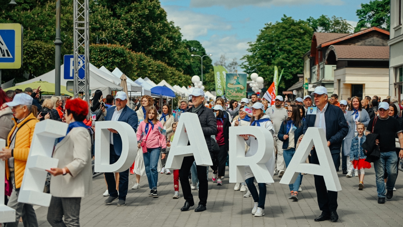 Dobele dara