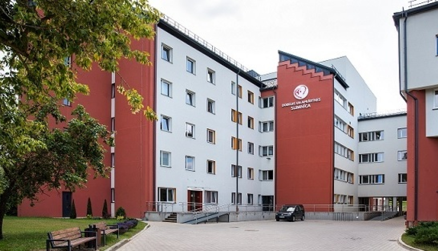 Slimnīca