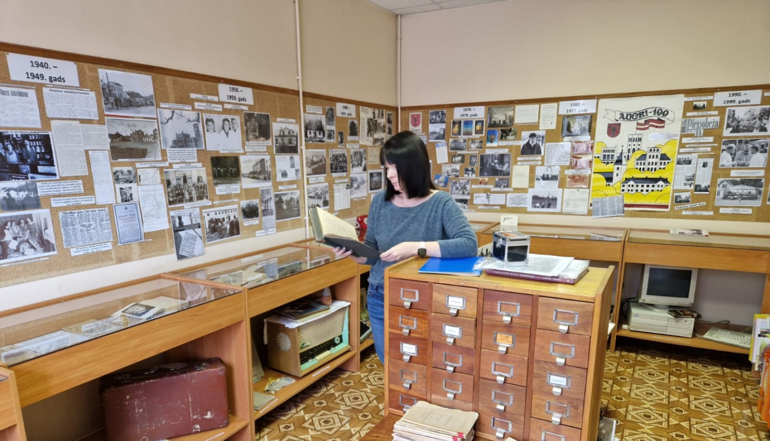 bibliotēka