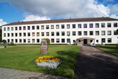 Bēnes skola