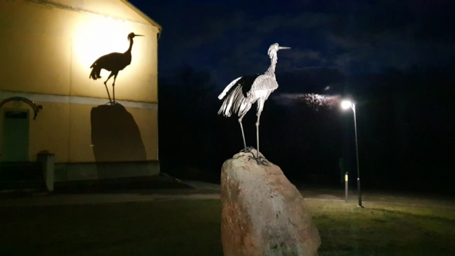 Lielaucnieku godināšana un Dzērves statujas atklāšana