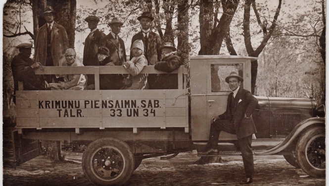 Auto