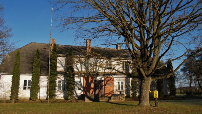 attels