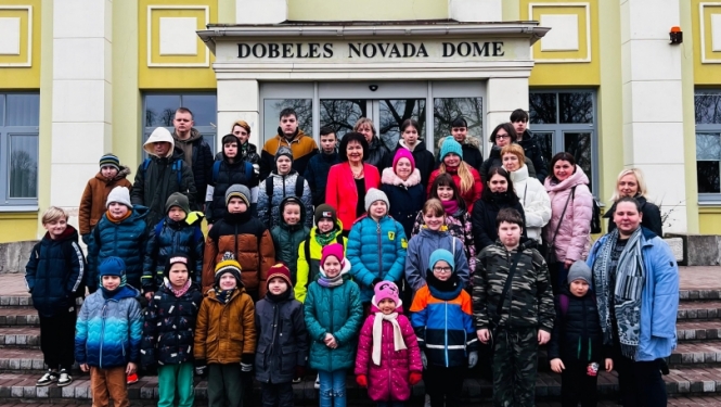 Auces skolēni