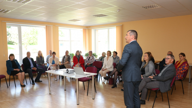 Iedzīvotāju tikšanās Bikstos