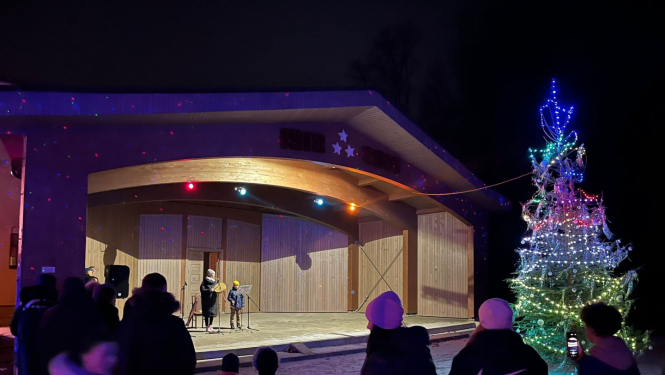 Eglītes iedegšana Penkulē