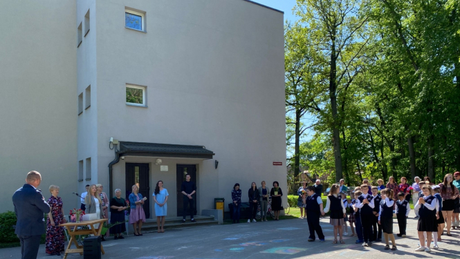 augstkalnes jauniešu māja