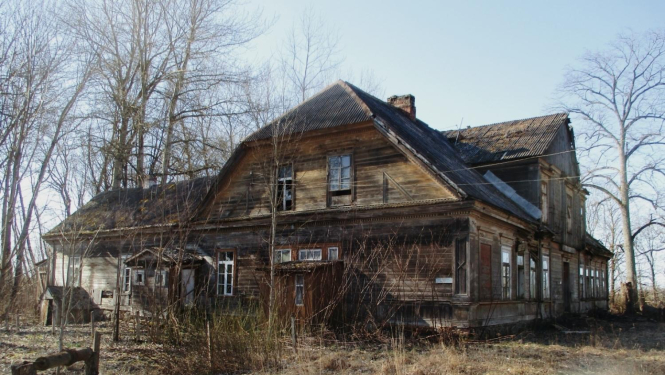 Ālaves muižas kungu māja