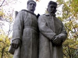 The Warriors’ Cemetery Monument