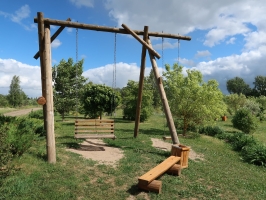 Skolas parks un Iepazīšanās dārzs Krimūnās