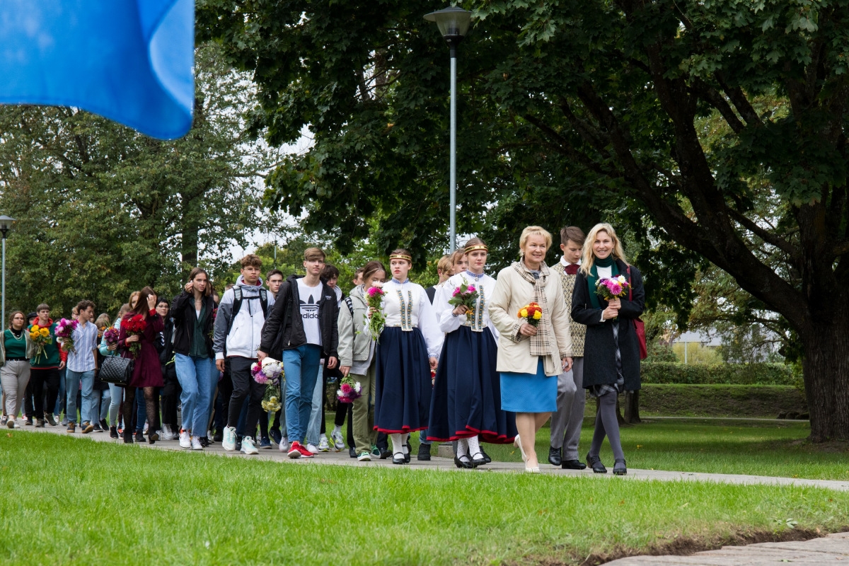 Dobeles Atbrīvošanas piemineklim 80. gadskārta