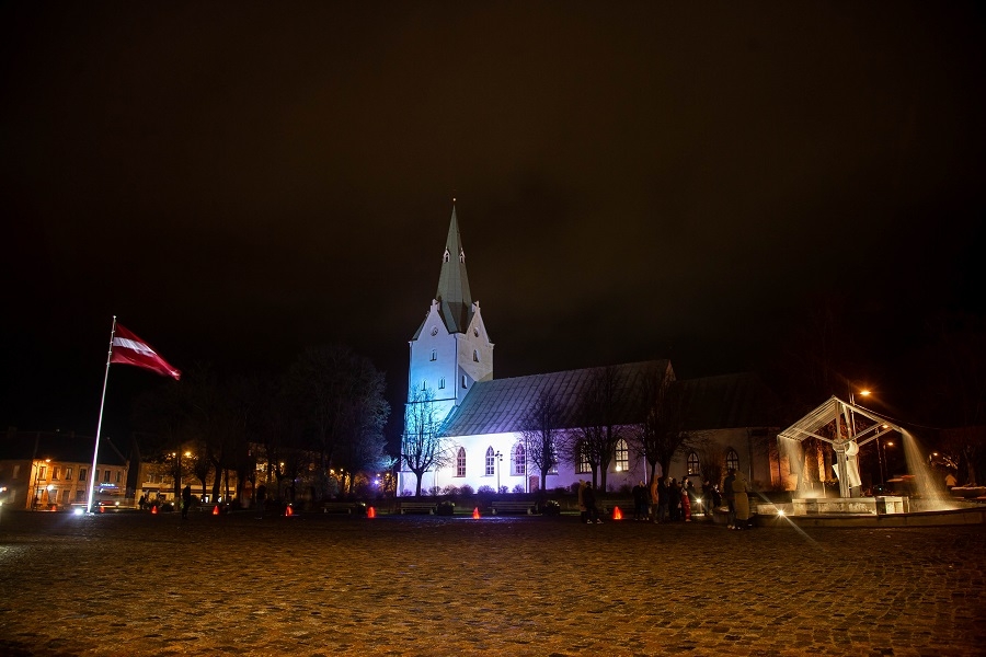 Latvijas Republikas proklamēšanas 102. gadadiena 18.11.2020. Foto G. Janševskis