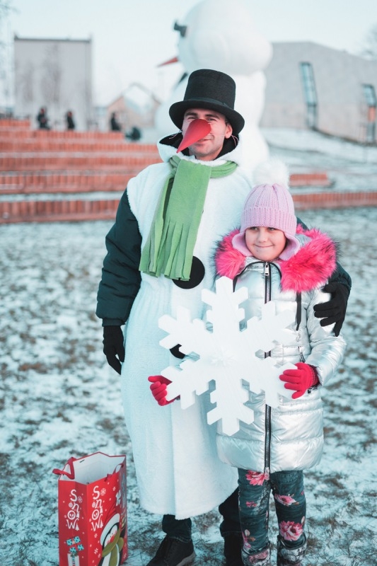 01.12.2019. 10. Sniegavīru saiets un Ziemassvētku lielā egle Dobelē. Foto: Kaspars Krauze