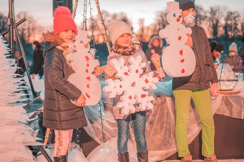 01.12.2019. 10. Sniegavīru saiets un Ziemassvētku lielā egle Dobelē. Foto: Kaspars Krauze