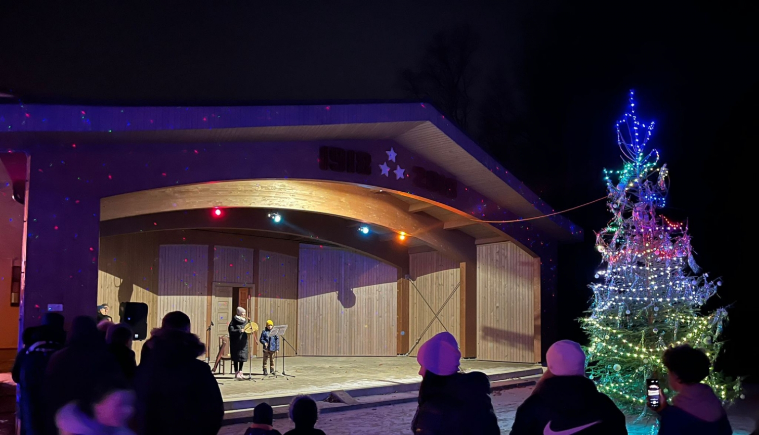 Eglītes iedegšana Penkulē