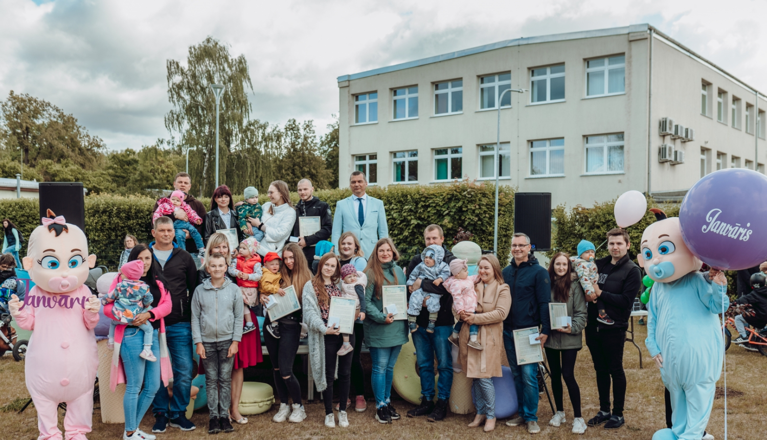 mazuļu godināšana Dobelē 2023